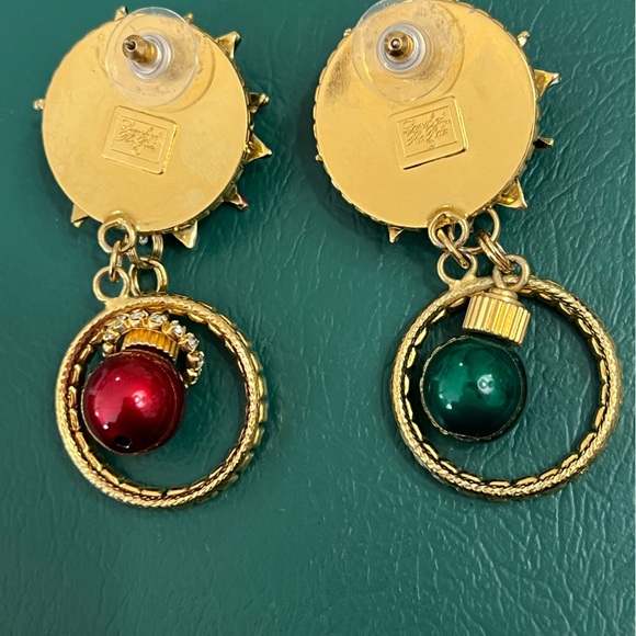 Lunch at the Ritz Poinsettia Holiday Dangle pierced Earrings - Picture 4 of 6